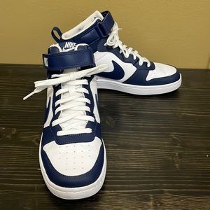 Nike Court Borough Mid2 shoes